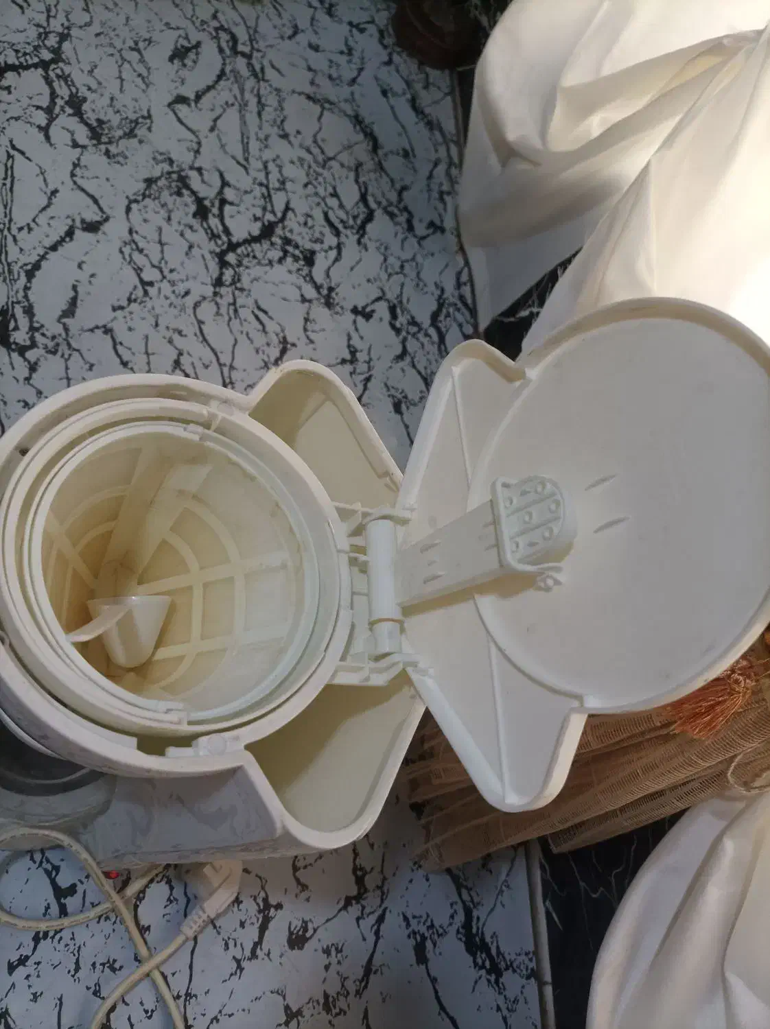 قهوه ساز مارک فلر به فروش میرسد|سماور، چای‌ساز، قهوه‌ساز|پاکدشت, پاکدشت (مامازند)|دیوار