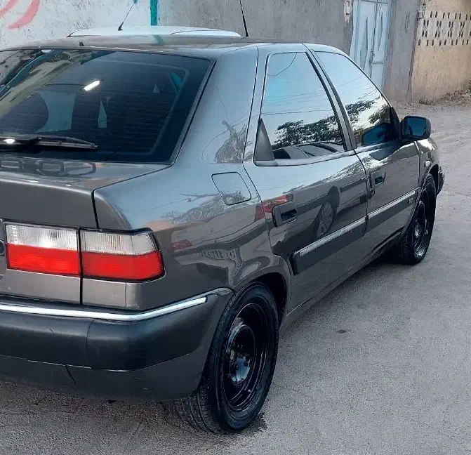 زانتیا ۲۰۰۰|خودرو سواری و وانت|زاهدان, |دیوار