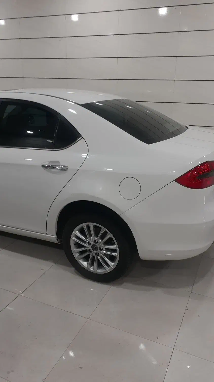 جک j5 اتومات|خودرو سواری و وانت|قزوین, |دیوار