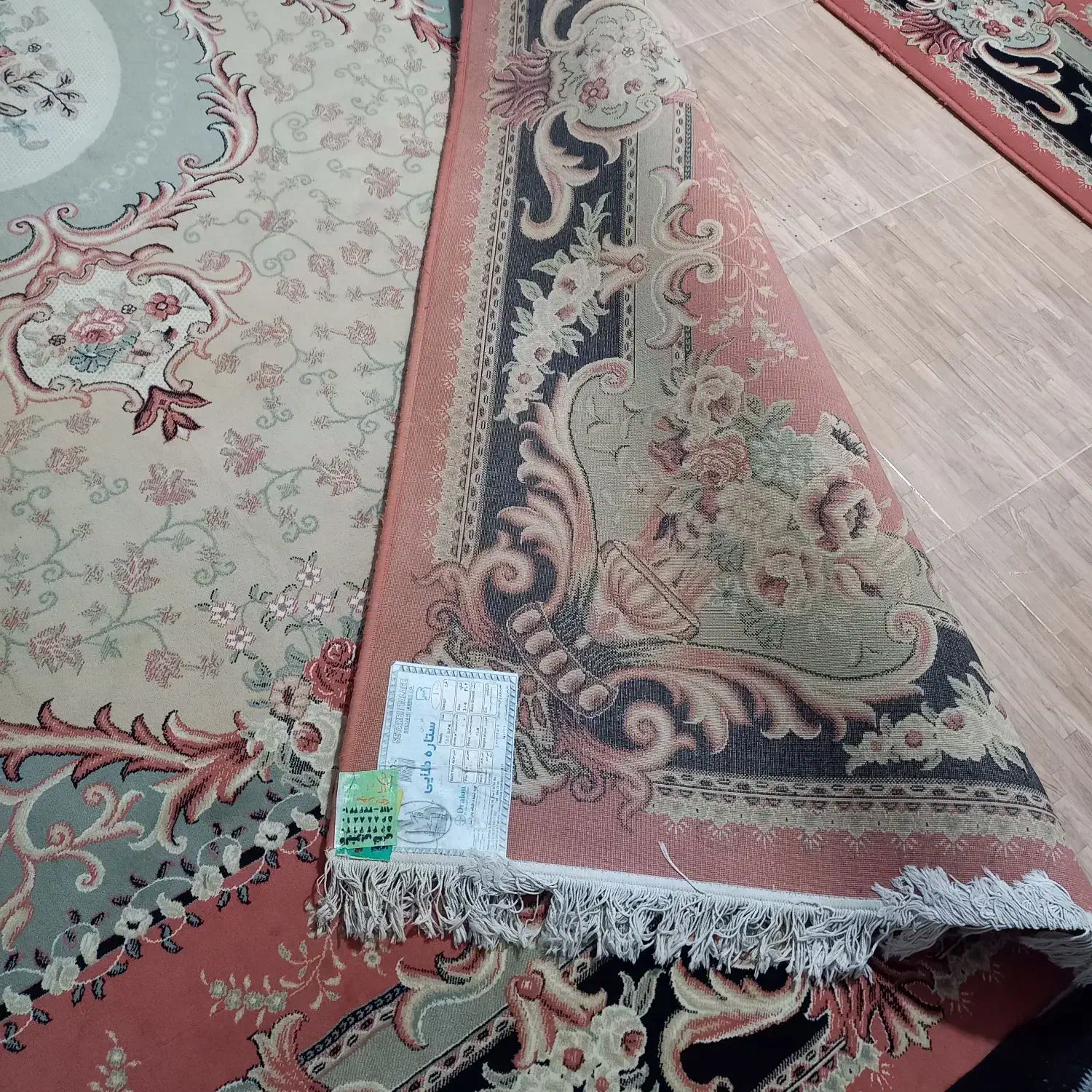 فرش جنس نخ|فرش|کرمانشاه, |دیوار