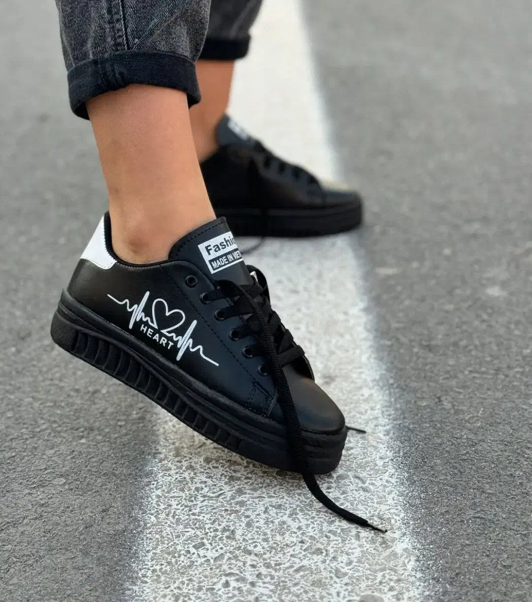 ونس ضربان نو|کیف، کفش، کمربند|پرند, فاز ۴|دیوار