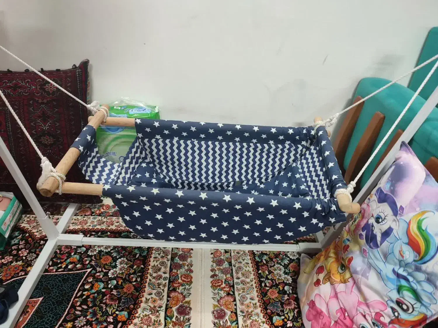 بانوج،گهواره|اسباب و اثاث بچه|تربت جام, مطهری|دیوار