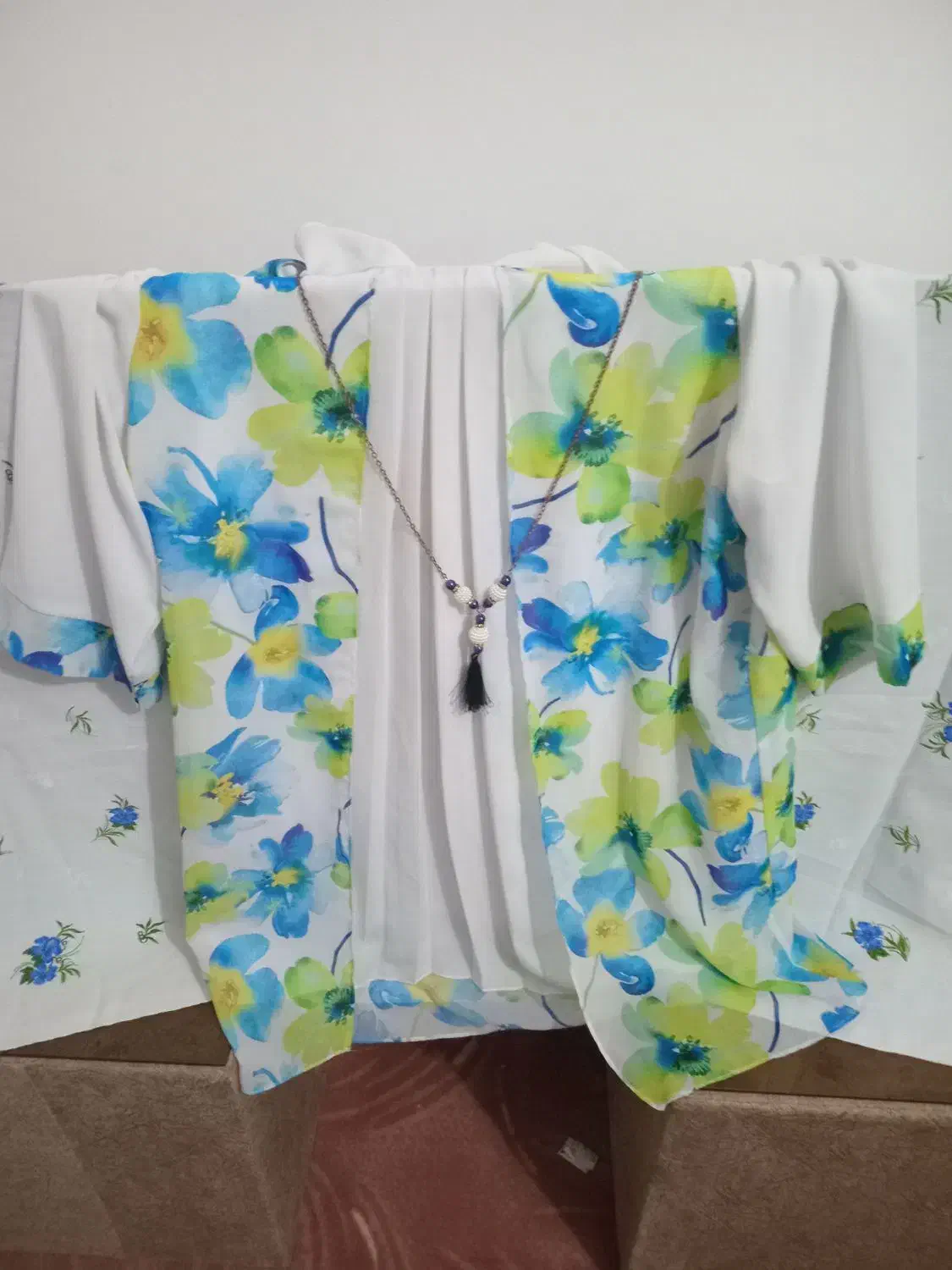 بلیز مجلسی|لباس|نجف‌آباد, طالقانی|دیوار