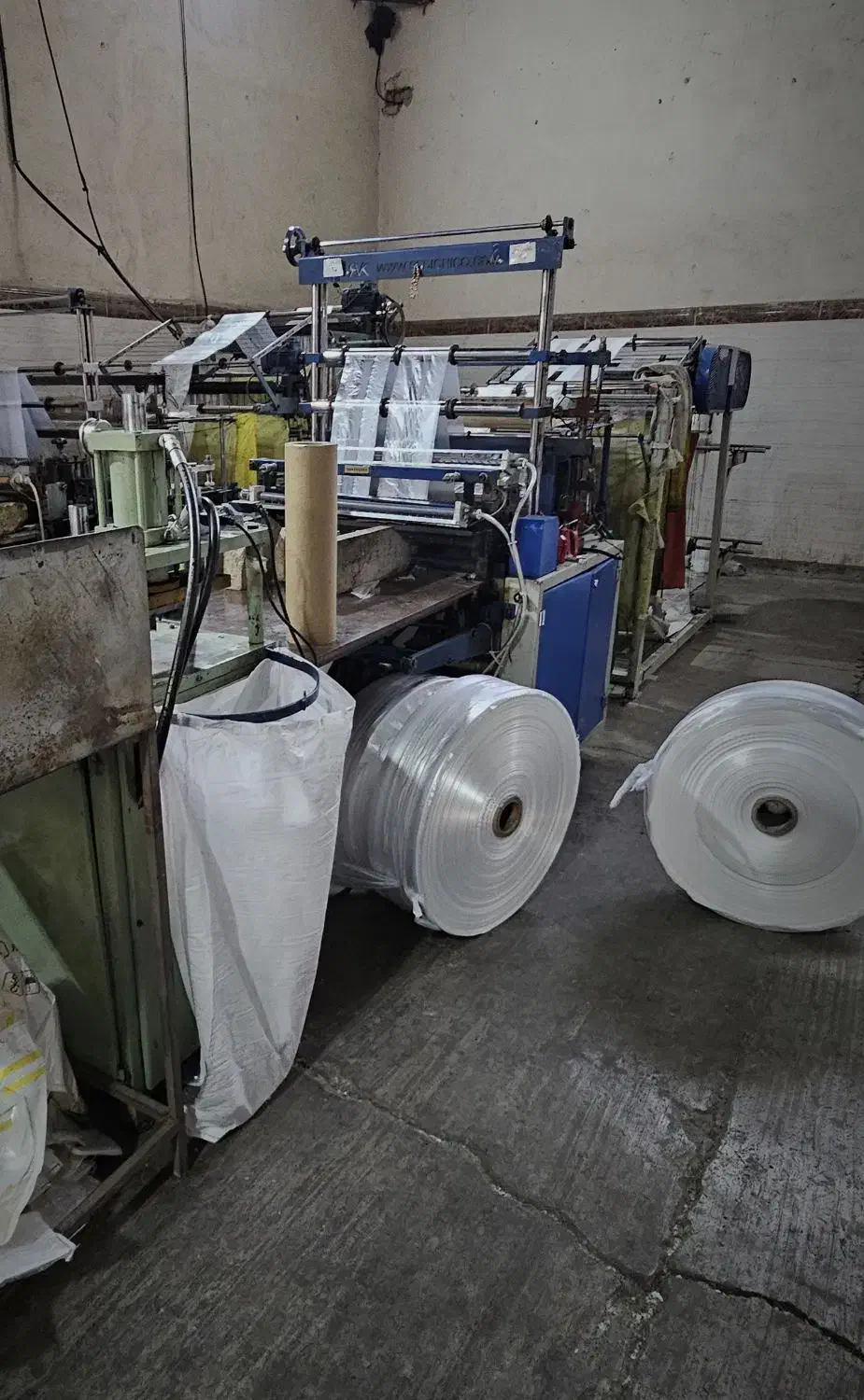 نیازمند دوختکار نایلکس شفاف|استخدام صنعتی، فنی، مهندسی|ورامین, شهرک مدرس|دیوار