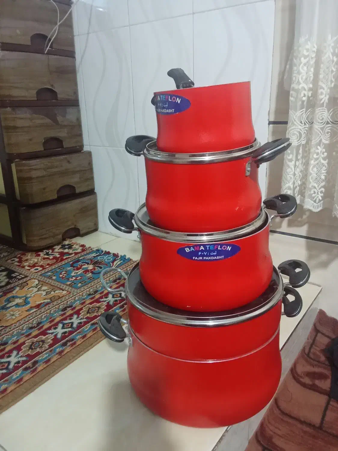 سرویس قابلمه استفاده نشده نو هست|ظروف پختوپز|الوند, |دیوار