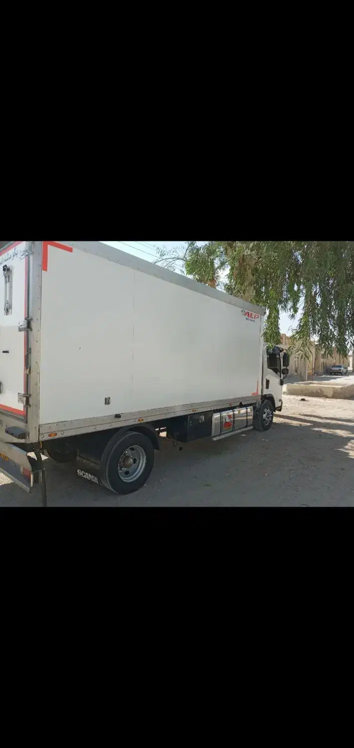 فروش ایسوزو۸تن مدل ۹۶نیمه اول یخچالدار|خودرو سنگین|شیراز, فرگاز|دیوار