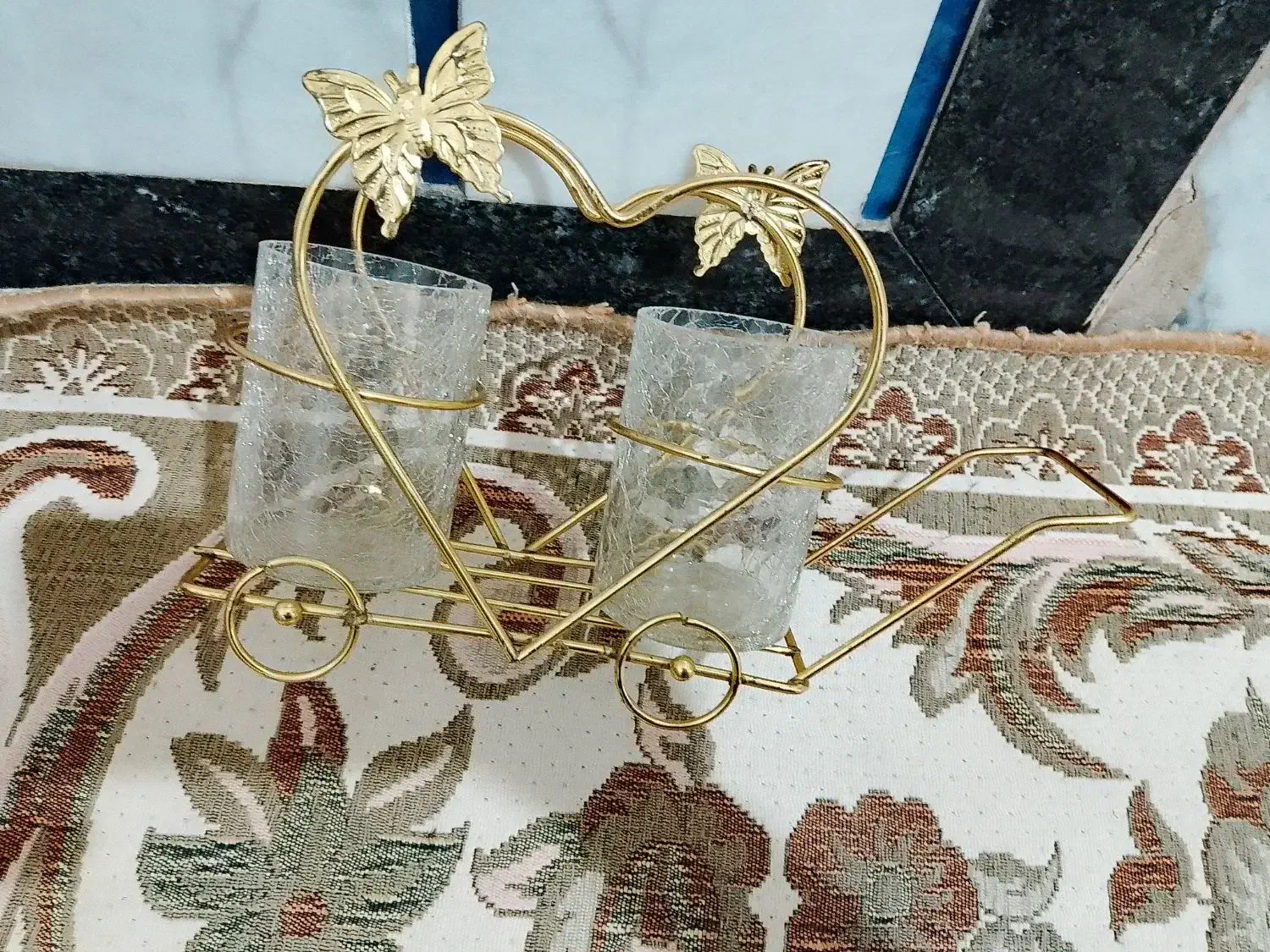 مجسمه|مجسمه، تندیس، ماکت|خوی, |دیوار