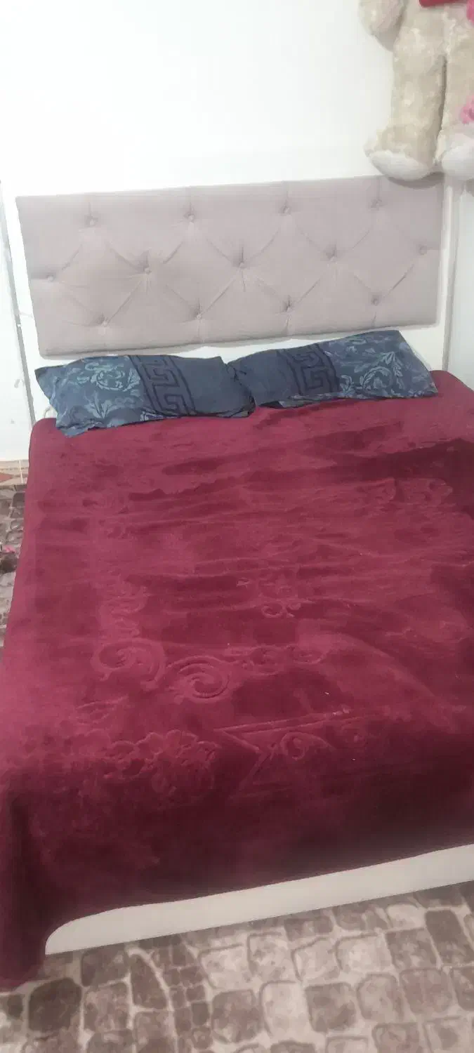 تخت خواب|تخت و سرویس خواب|فامنین, |دیوار