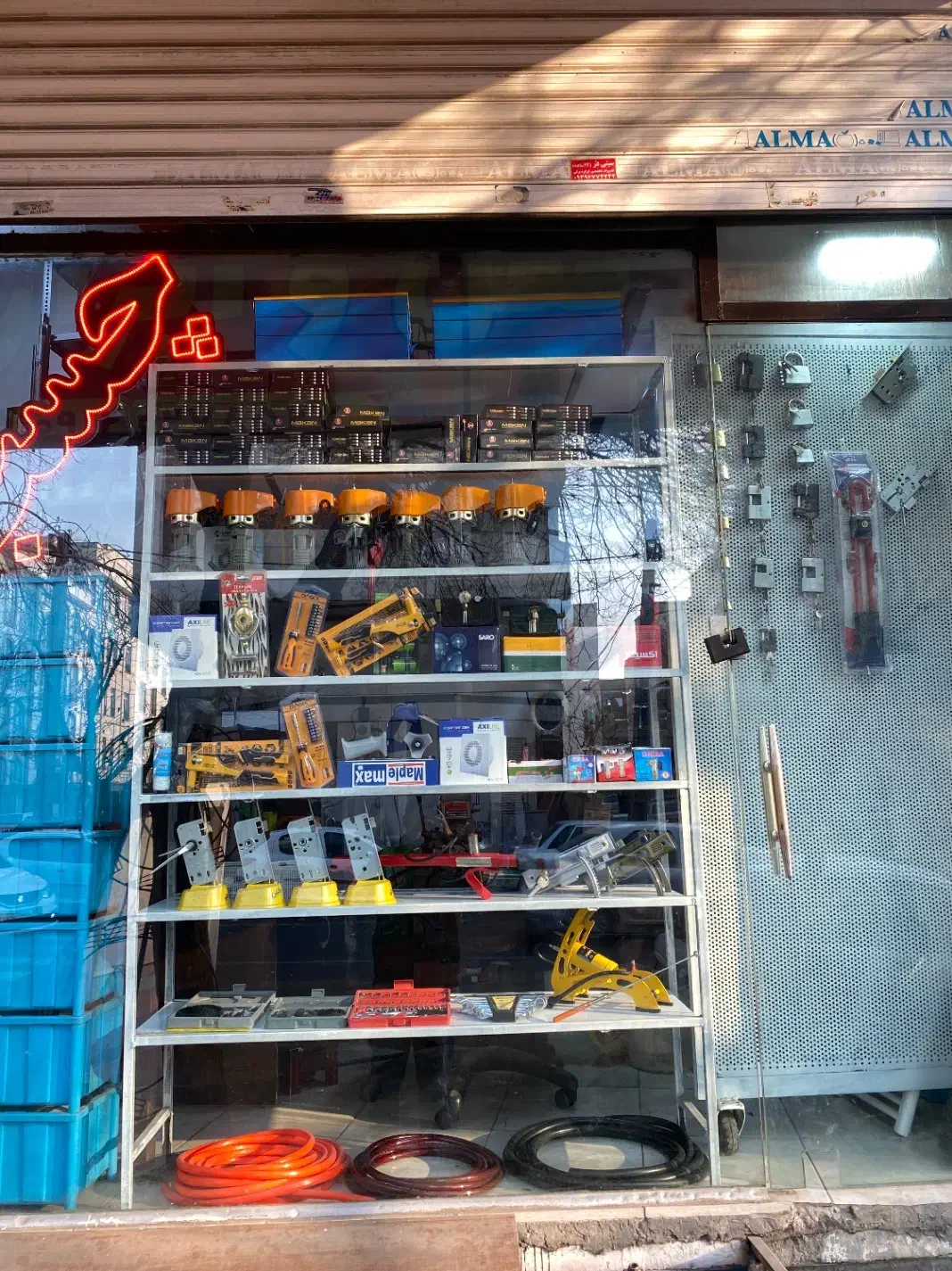 کلیدسازی ، چسب وابزار|خدمات پیشه و مهارت|تهران, شمس‌آباد|دیوار