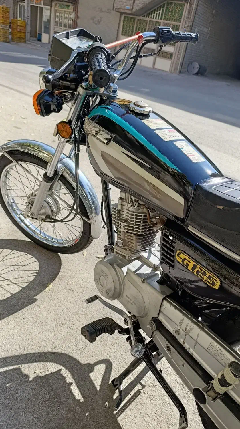 موتور پرواز 125 کاربراتور|موتورسیکلت|کنگاور, |دیوار