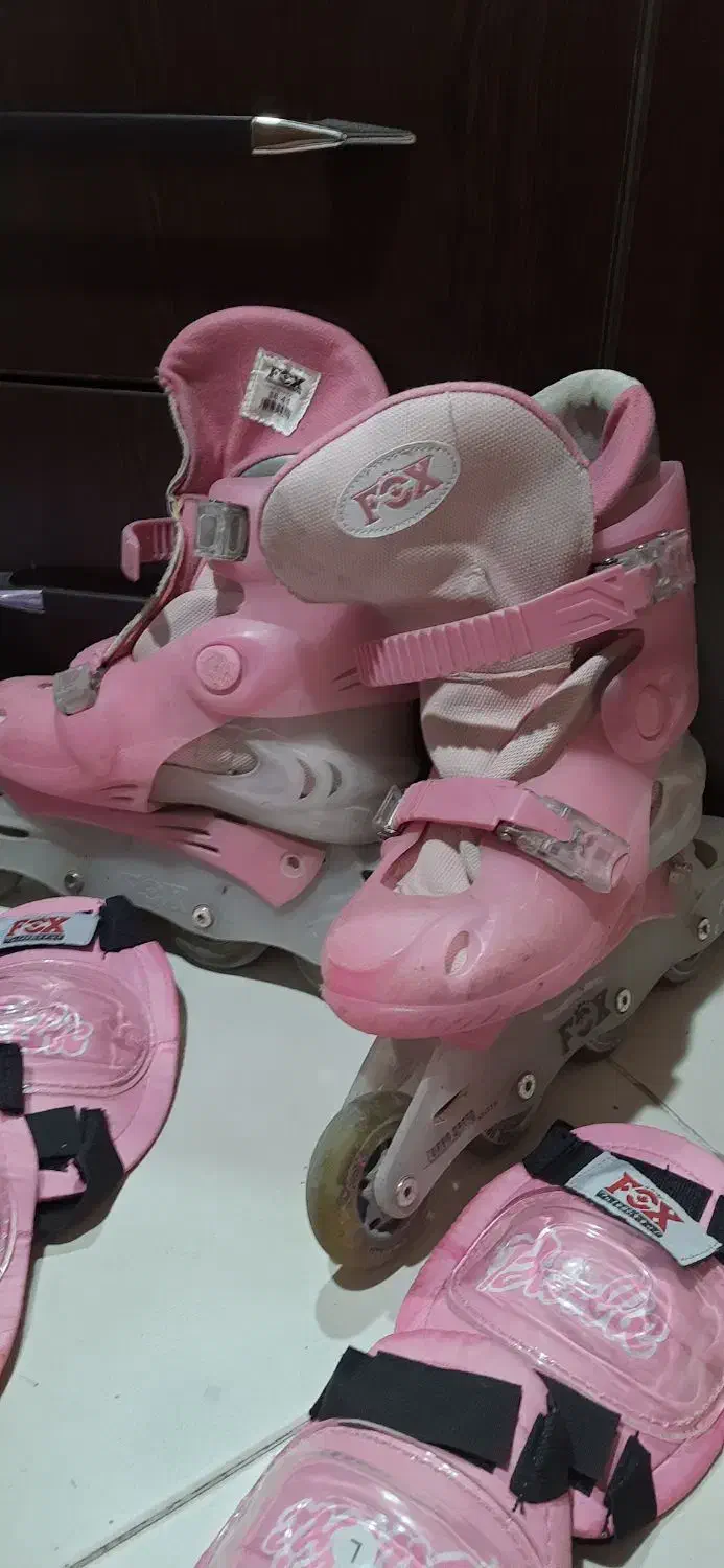 اسکیت برند FOX سایز 38-41 به همراه ست کامل ایمنی|دوچرخه، اسکیت، اسکوتر|اراک, |دیوار