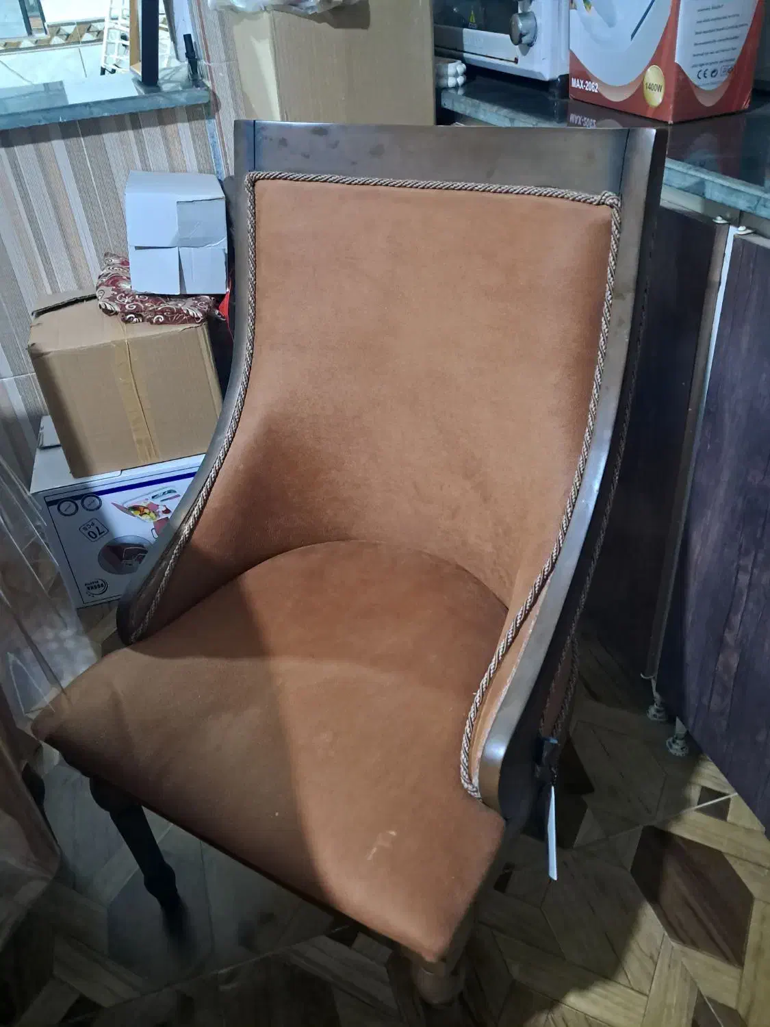 قیمت ۱۵ملیون|مبلمان خانگی و میز عسلی|عنبرآباد, |دیوار