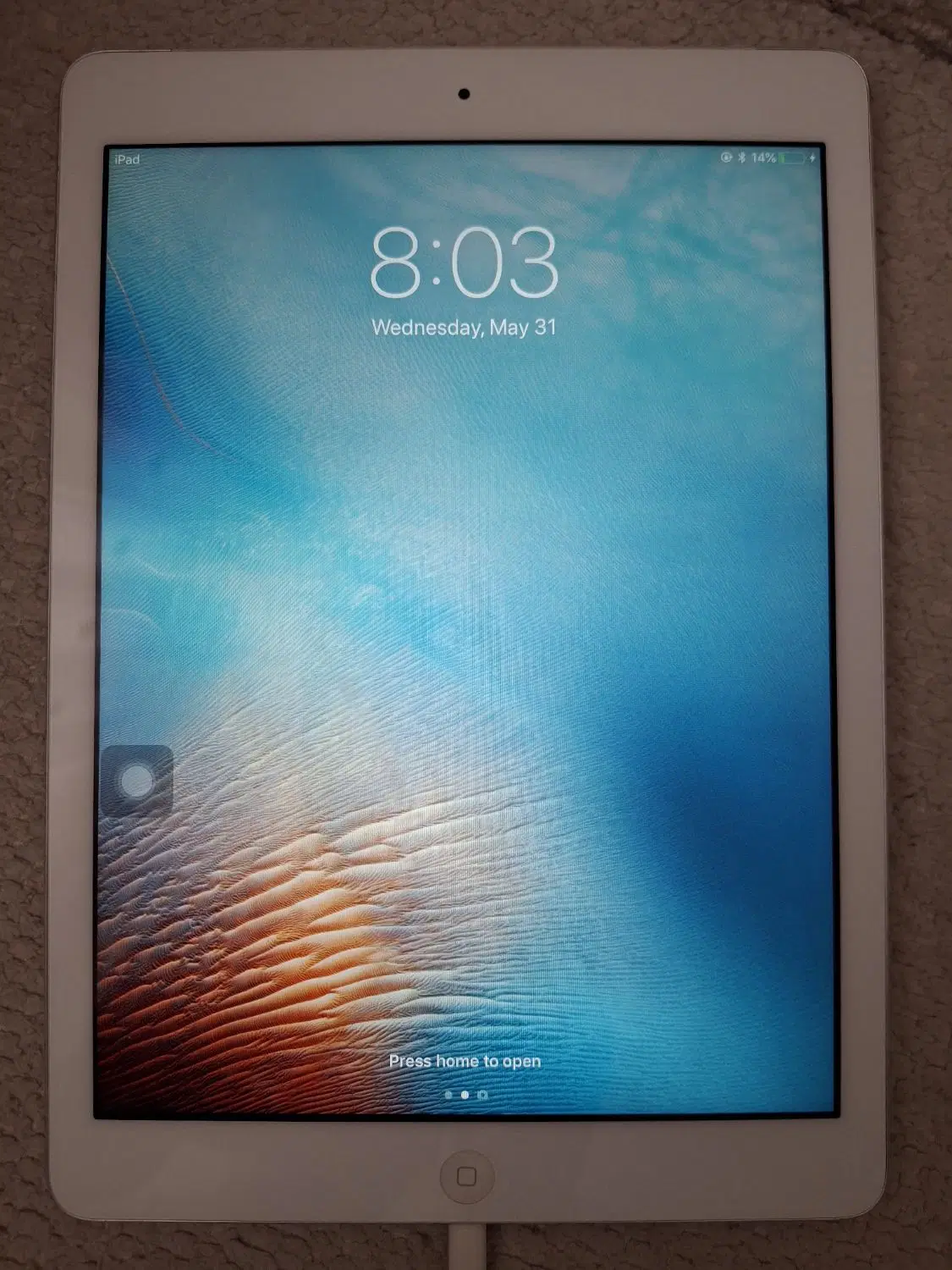 IPad air|تبلت|مشهد, زمانه|دیوار