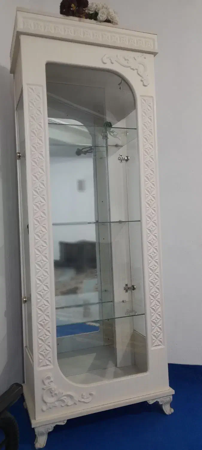 ویترین|آینه|مشهد, شهید آوینی|دیوار