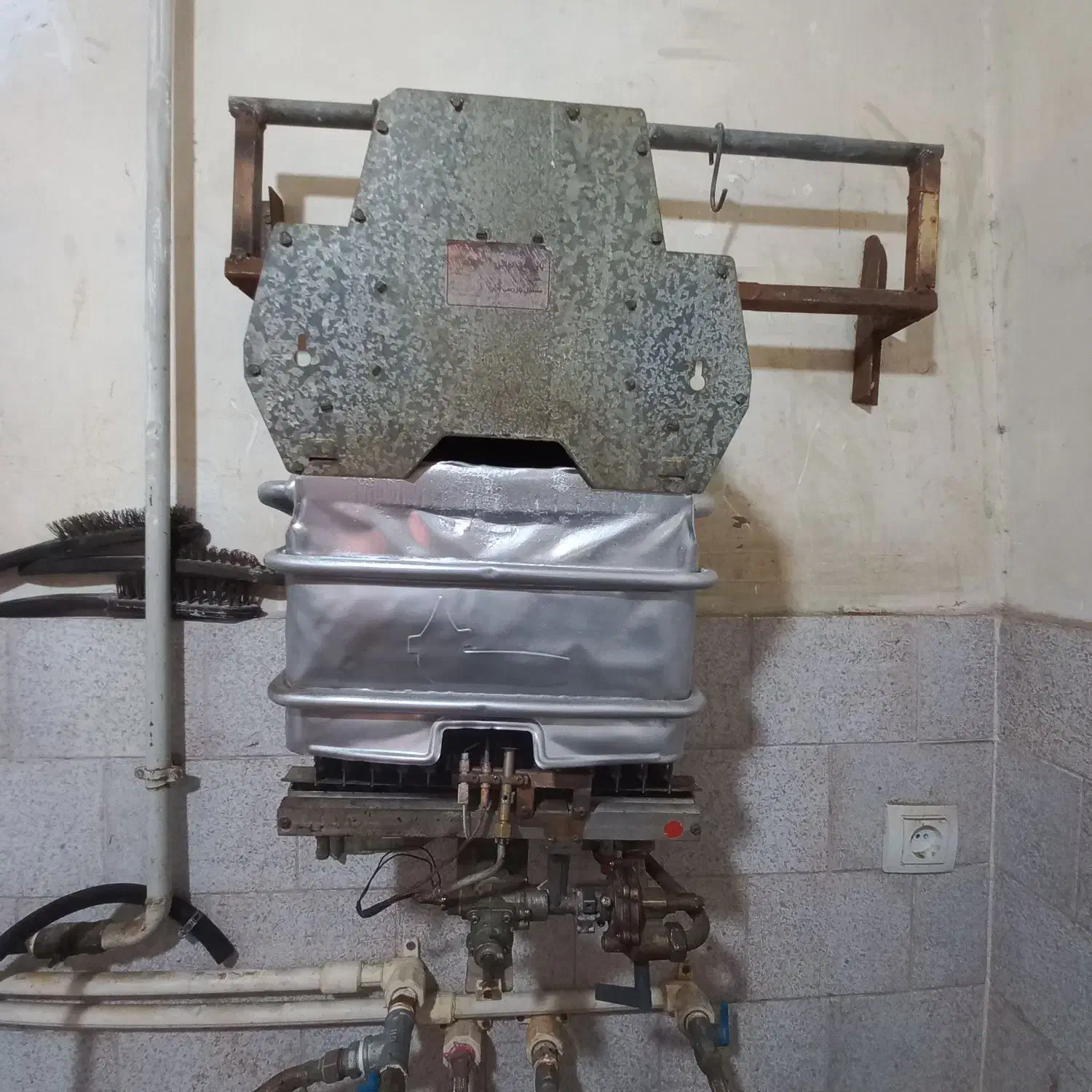 آبگرمکن دیواری بوتان|آبگرمکن، پکیج، شوفاژ|پاکدشت, پاکدشت (مامازند)|دیوار