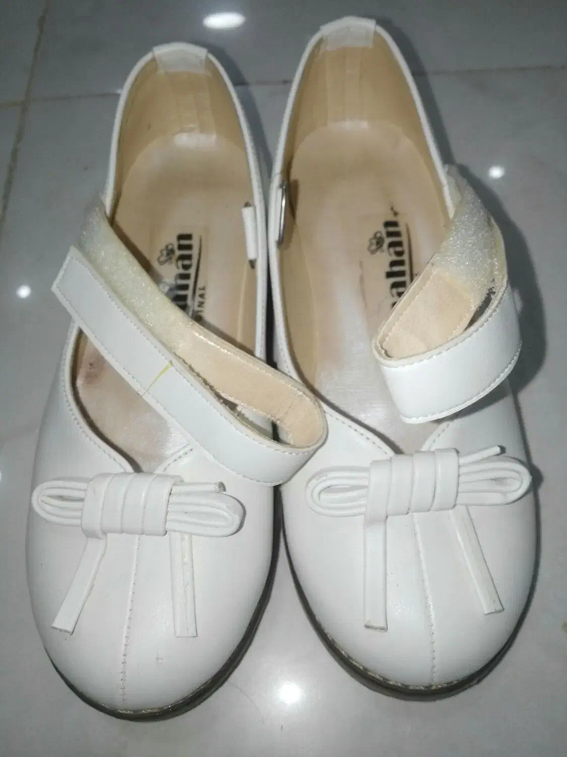 کفش دخترانه پا زده نشده نو|کیف، کفش، کمربند|گنبد کاووس, |دیوار