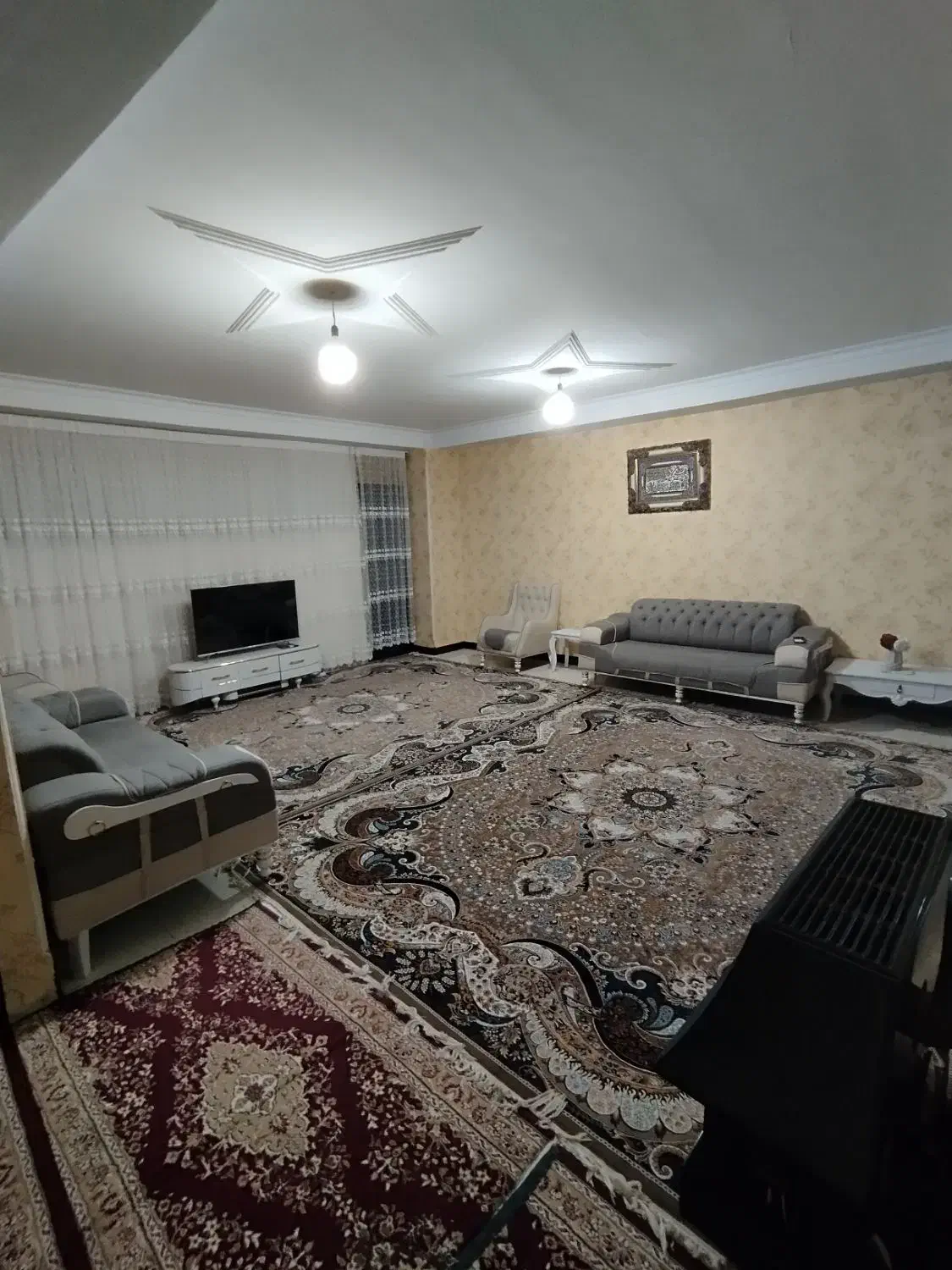 88متر طبقه اول / سند تک برگ / کاسبی|فروش آپارتمان|محمدشهر, سیدآباد|دیوار