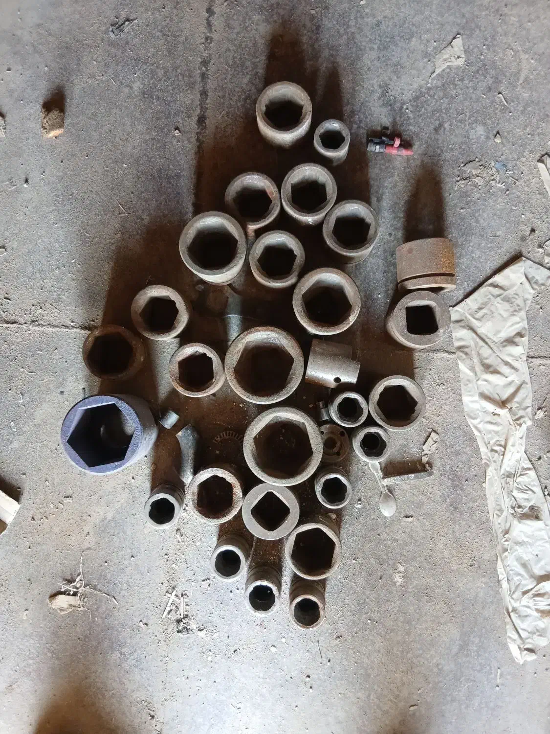 مقدار ابزار وتابلو برق|ابزارآلات|اصفهان, بختیاردشت (شهرک پرتو)|دیوار