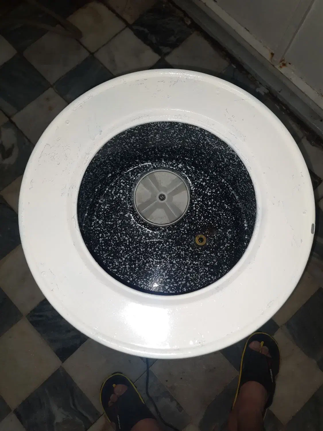 لباسشویی سطلی|ماشین لباسشویی و خشک‌کن لباس|قم, شهرک امام حسن|دیوار