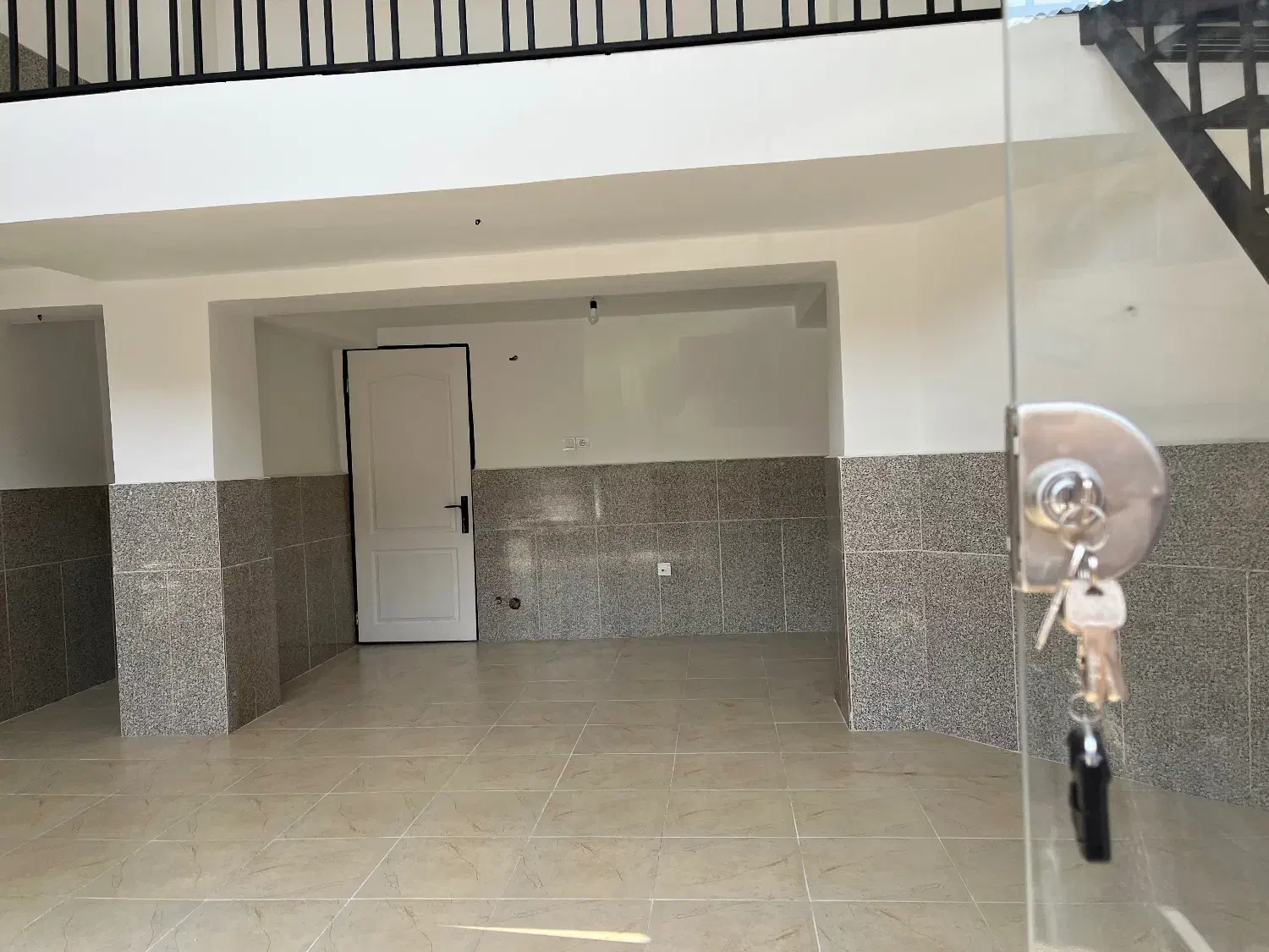 اجاره مغازه ۳۳ متری قارن ۱۶ با امکانات عالی|اجارهٔ مغازه و غرفه|ساری, |دیوار