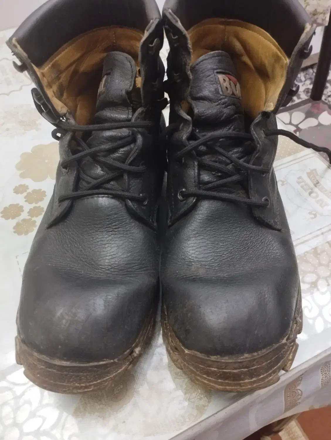 کفشنیمپوتین43و44|کیف، کفش، کمربند|سنندج, |دیوار