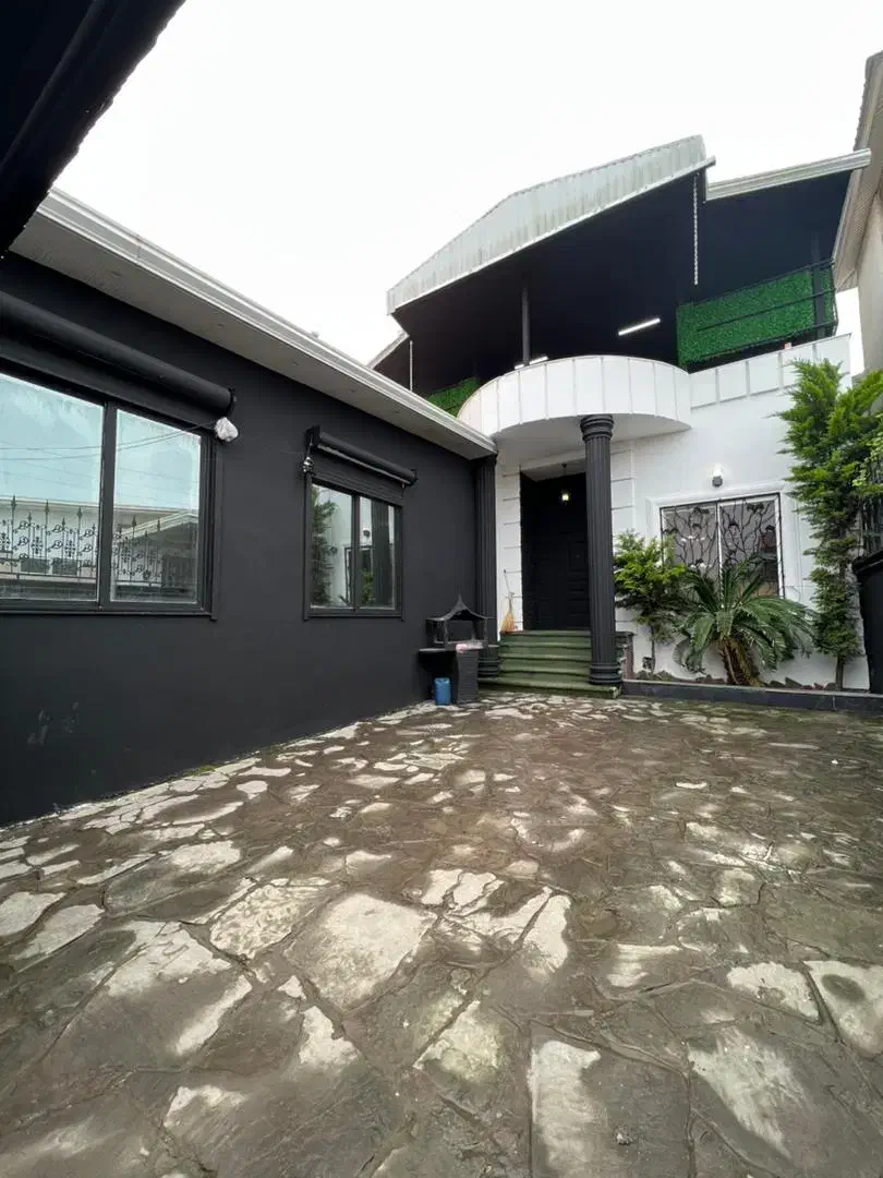 اجاره ویلای استخر دار بدون واسطه|اجارهٔ کوتاهمدت ویلا و باغ|فریدونکنار, |دیوار