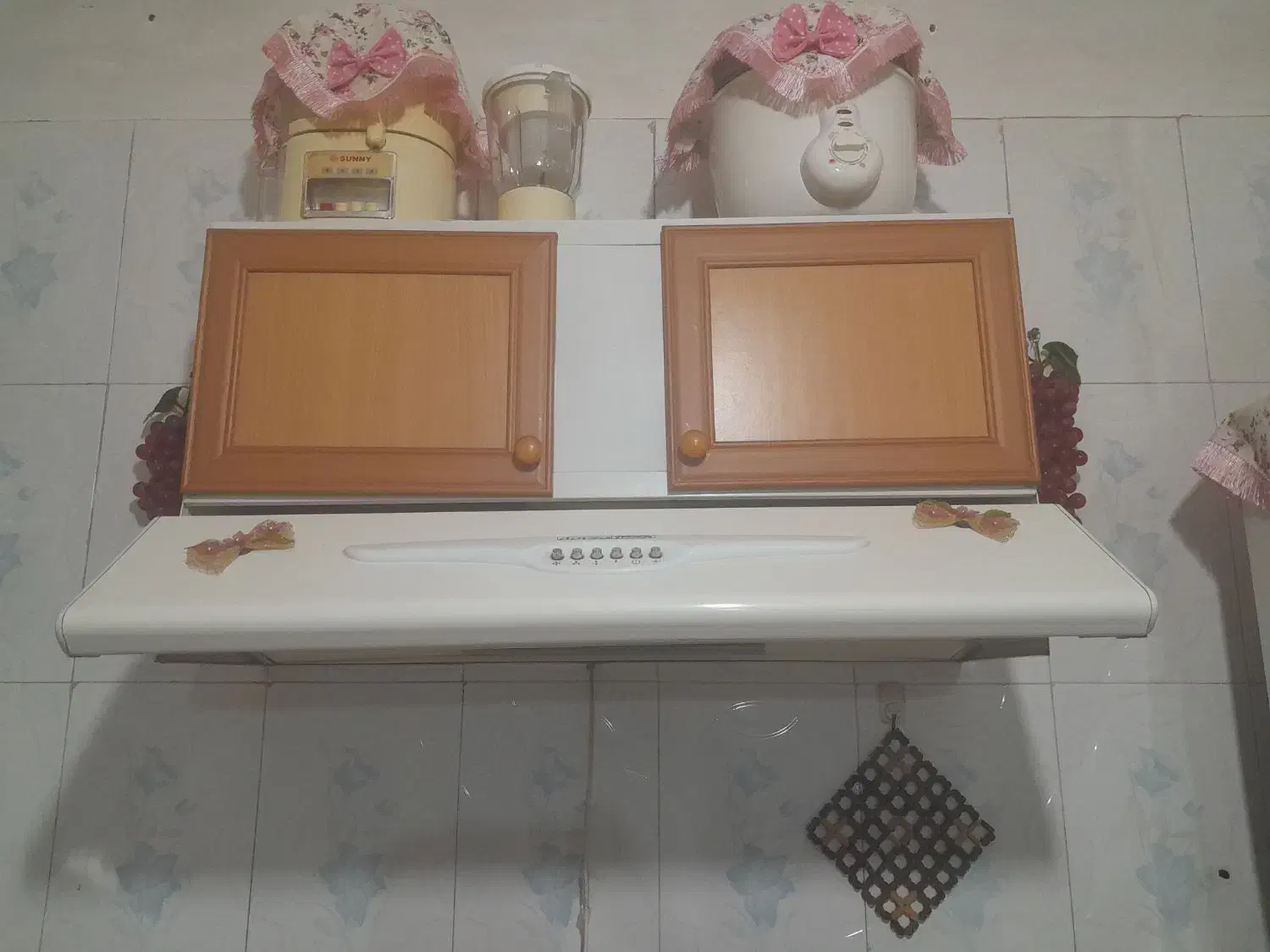 هود درساهمراه کابینتش|هود|بروجرد, |دیوار