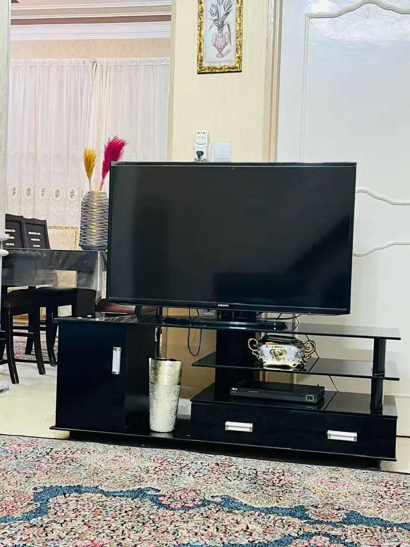 مبل و میز تلویزیون|مبلمان خانگی و میز عسلی|زاهدان, |دیوار