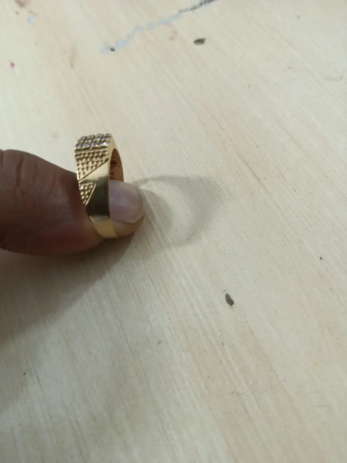 فروش فوری انگشتر طلا حدود ۴ گرم|جواهرات|مرودشت, ژیان|دیوار