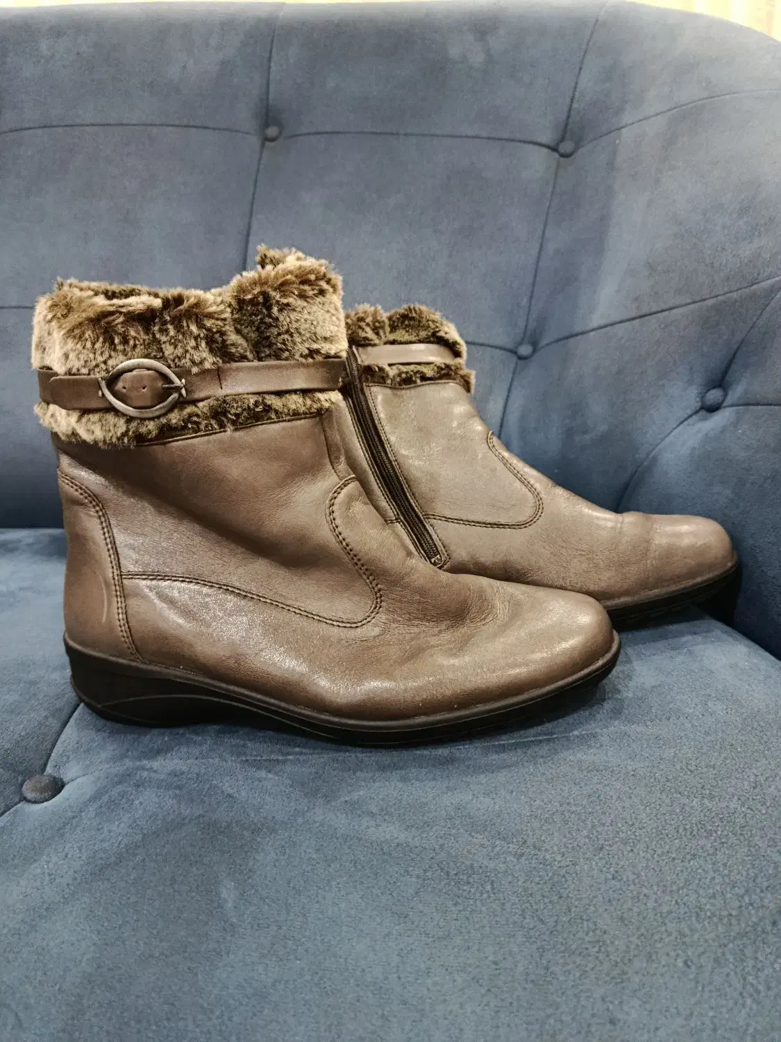 لباس|کیف، کفش، کمربند|مشهد, کارمندان دوم|دیوار