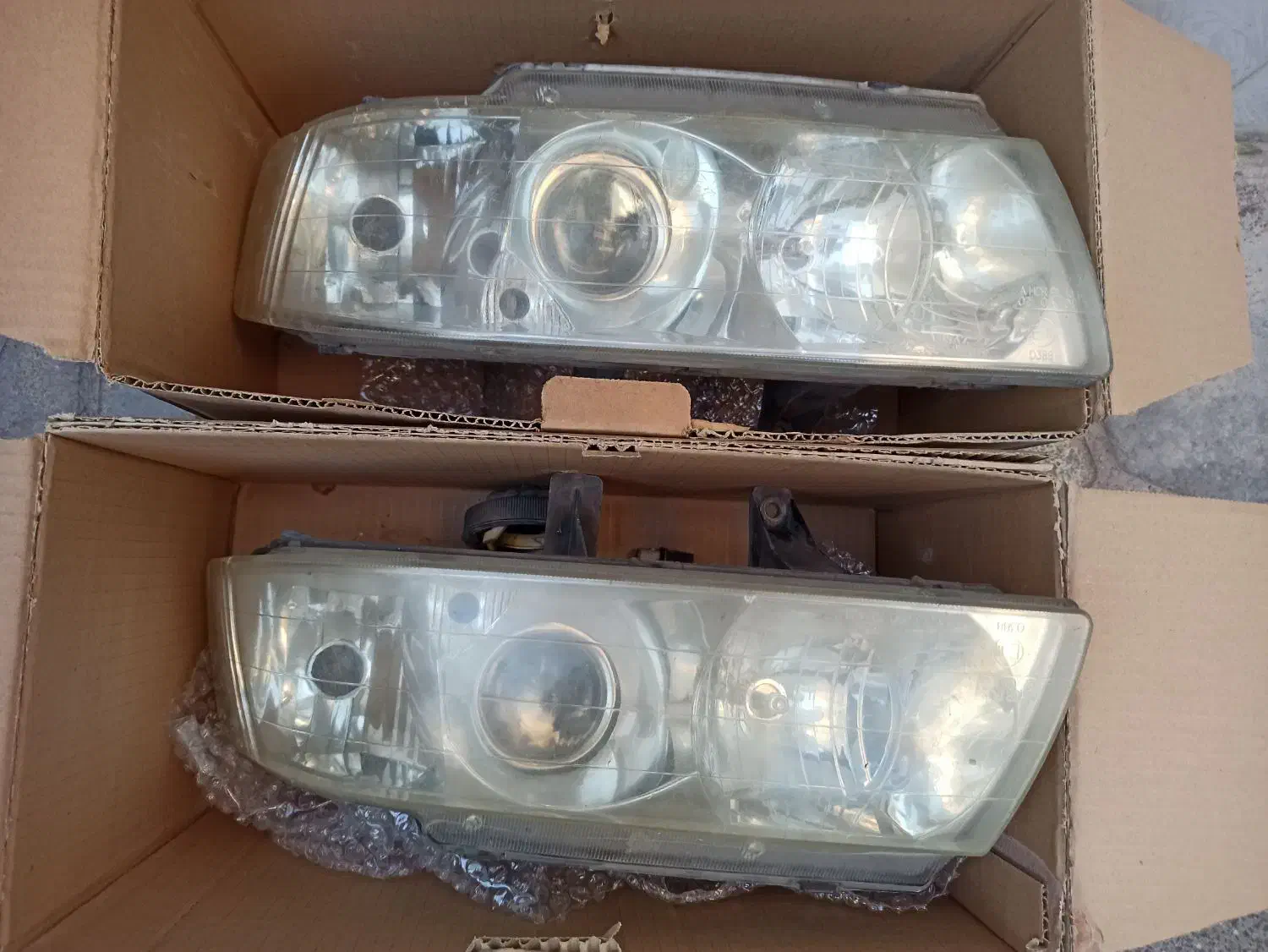 چراغ جلو سمند قدیم|قطعات یدکی و لوازم جانبی|شیراز, سعدیه جنوبی|دیوار