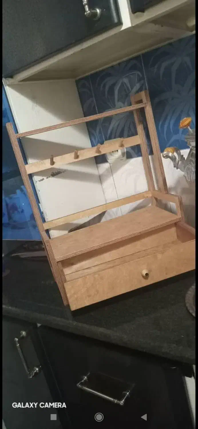 استند محکم|آبچکان و نظمدهنده ظروف|بروجرد, |دیوار