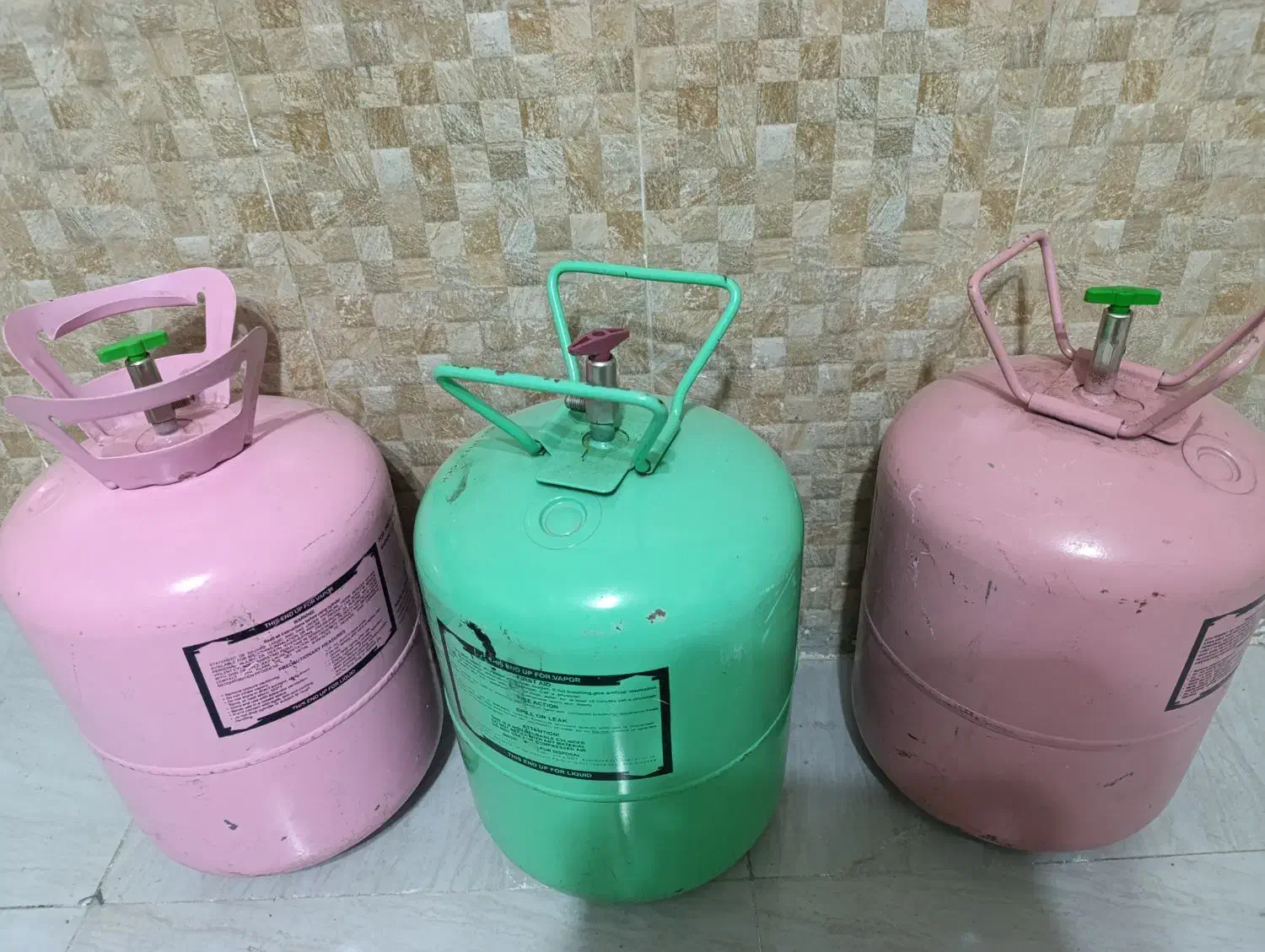 وسایل الکتریکی و خانه|لامپ و چراغ|خوی, |دیوار