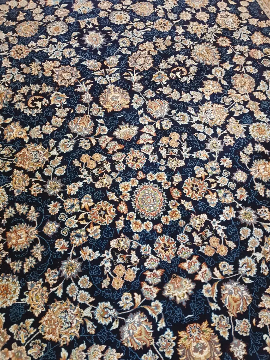 فرش ۹ متری - ۲ تخته|فرش|رشت, نیکمرام|دیوار