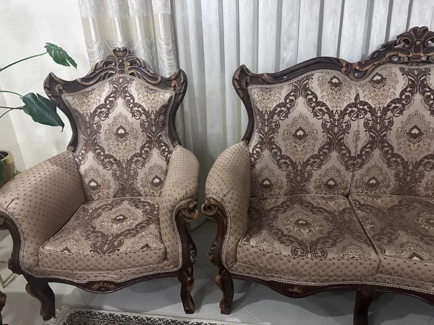 مبل سلطنتی 9نفره|مبلمان خانگی و میز عسلی|اراک, |دیوار