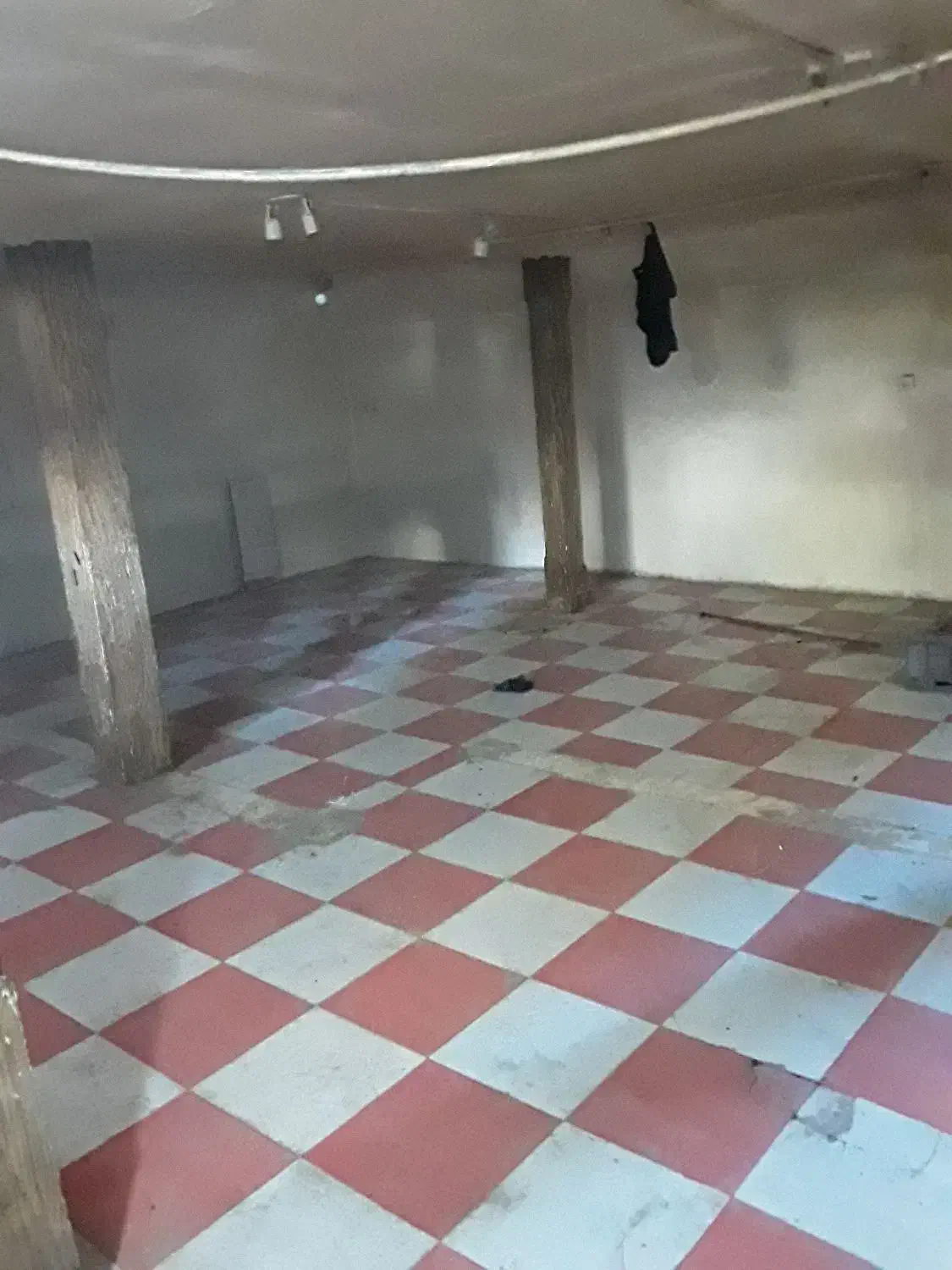 دکان برای رهن اجاره|اجارهٔ مغازه و غرفه|سنقر, |دیوار