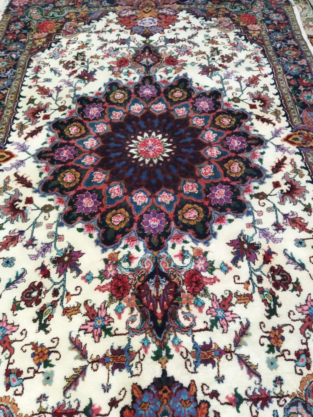 شش متری طرح جدید تکی هست زیر قیمت بازار|فرش|میانه, |دیوار