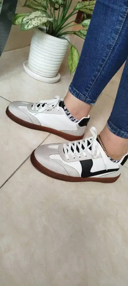 فروش بعلت تغییر شغل|کیف، کفش، کمربند|ساری, |دیوار