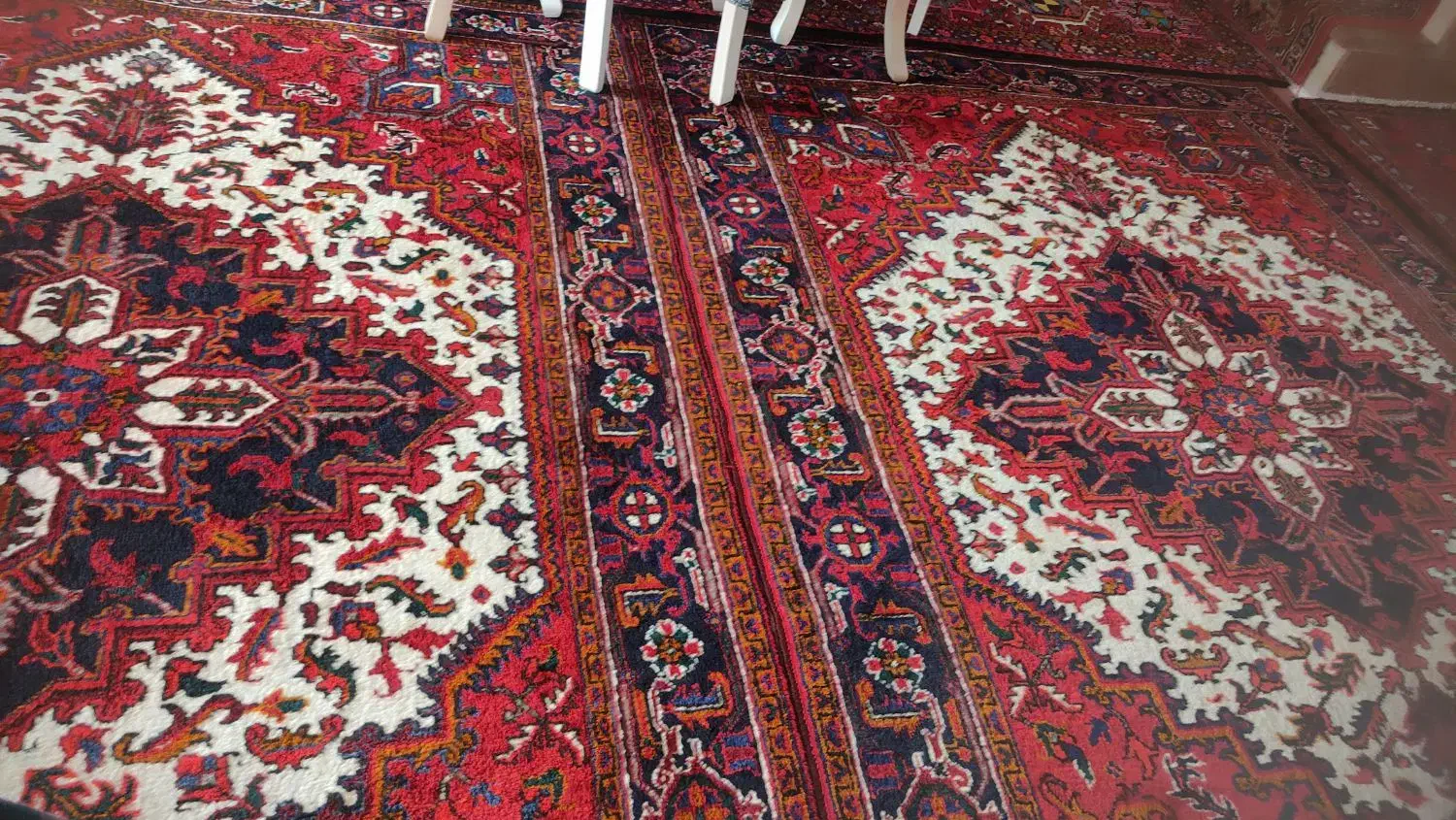 فرش دستباف پروانه|فرش|مراغه, |دیوار