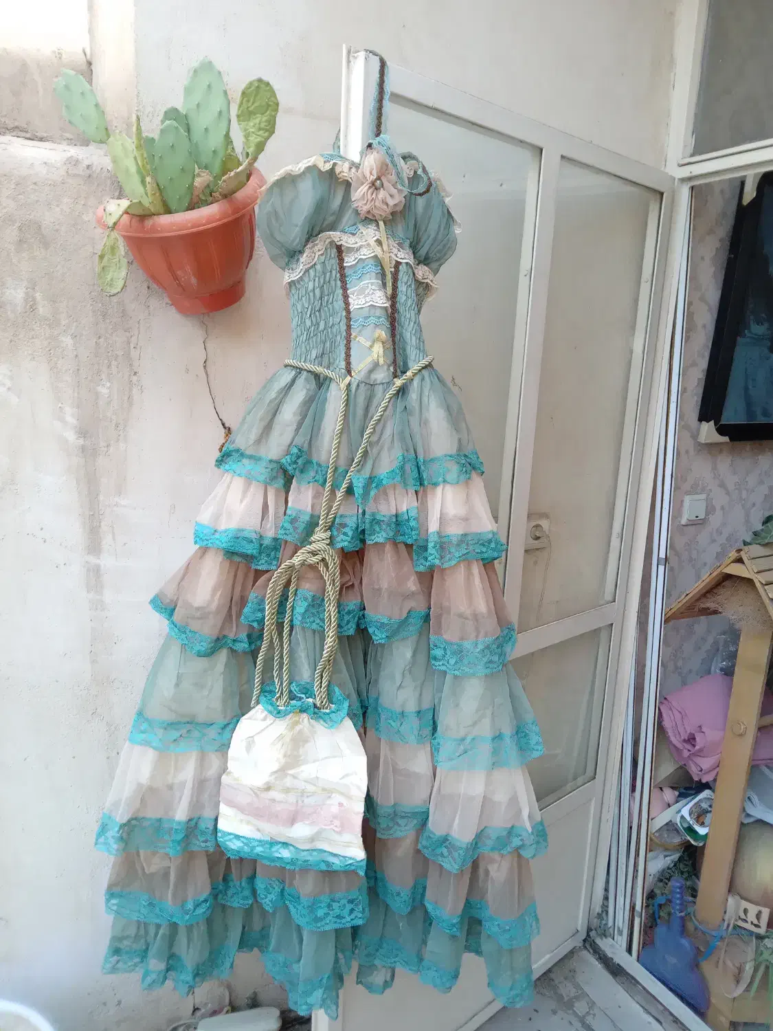 فروش لباس مجلسی پفی انگلیسی با کیف|لباس|محمدشهر, ولدآباد بزرگ|دیوار