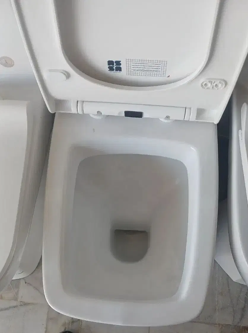 توالت فرنگی ۲تا ۸ماه|لوازم سرویس بهداشتی|یزد, |دیوار