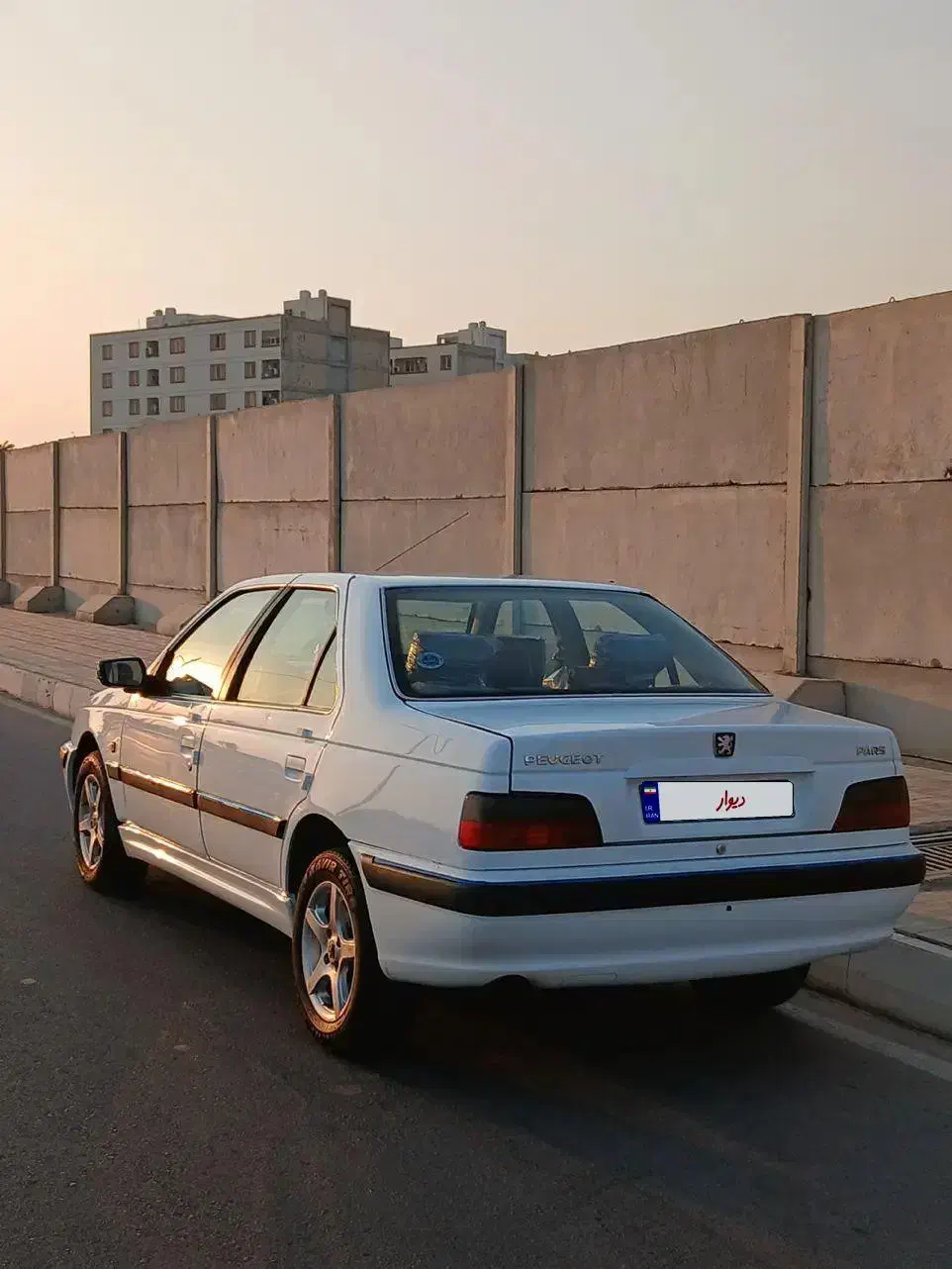 پارس درحد مدل 1400رینگ اسپورت موتور قدیم گاز سیمی|خودرو سواری و وانت|بندرعباس, |دیوار