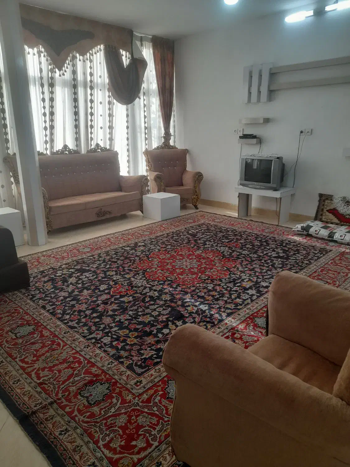 اجاره کوتاه مدت خانه سوئیت|اجارهٔ کوتاهمدت آپارتمان و سوئیت|مشهد, چهنو|دیوار