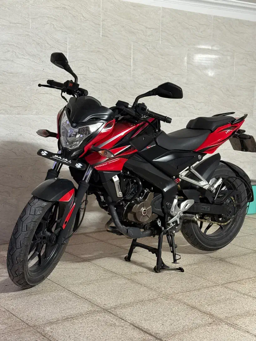 موتور NS 200 تمیز خونگی|موتورسیکلت|یزد, |دیوار