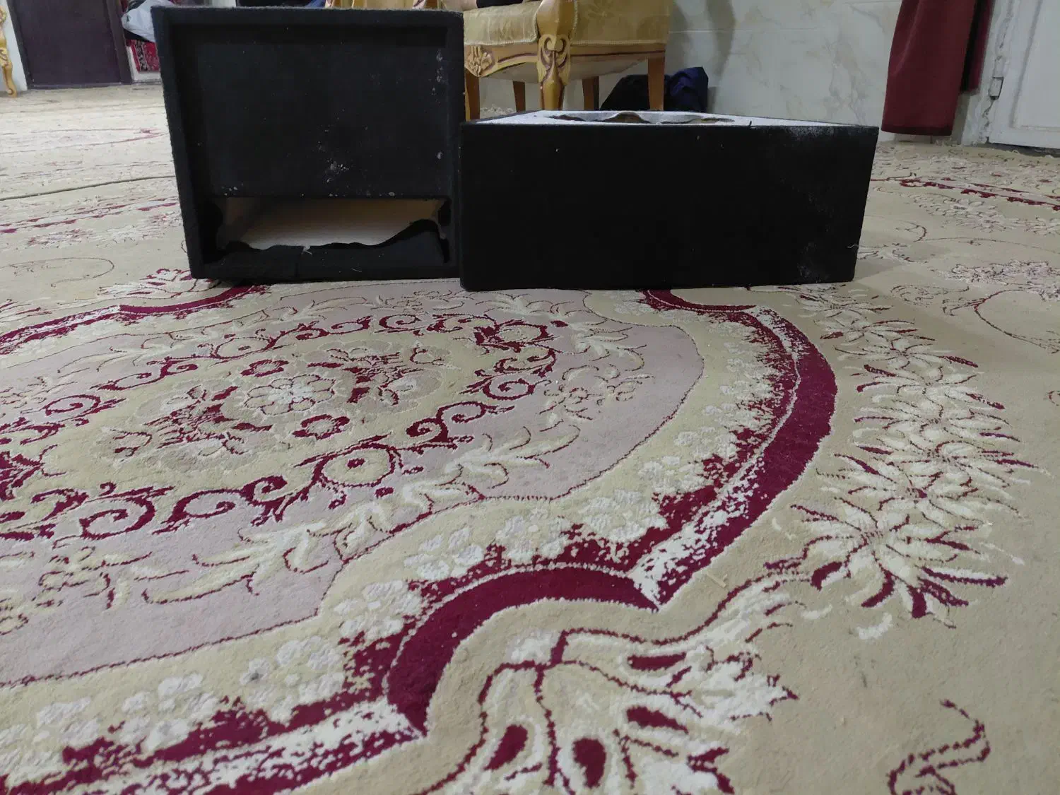 جعبه باکس|صوتی و تصویری|زبرخان, |دیوار