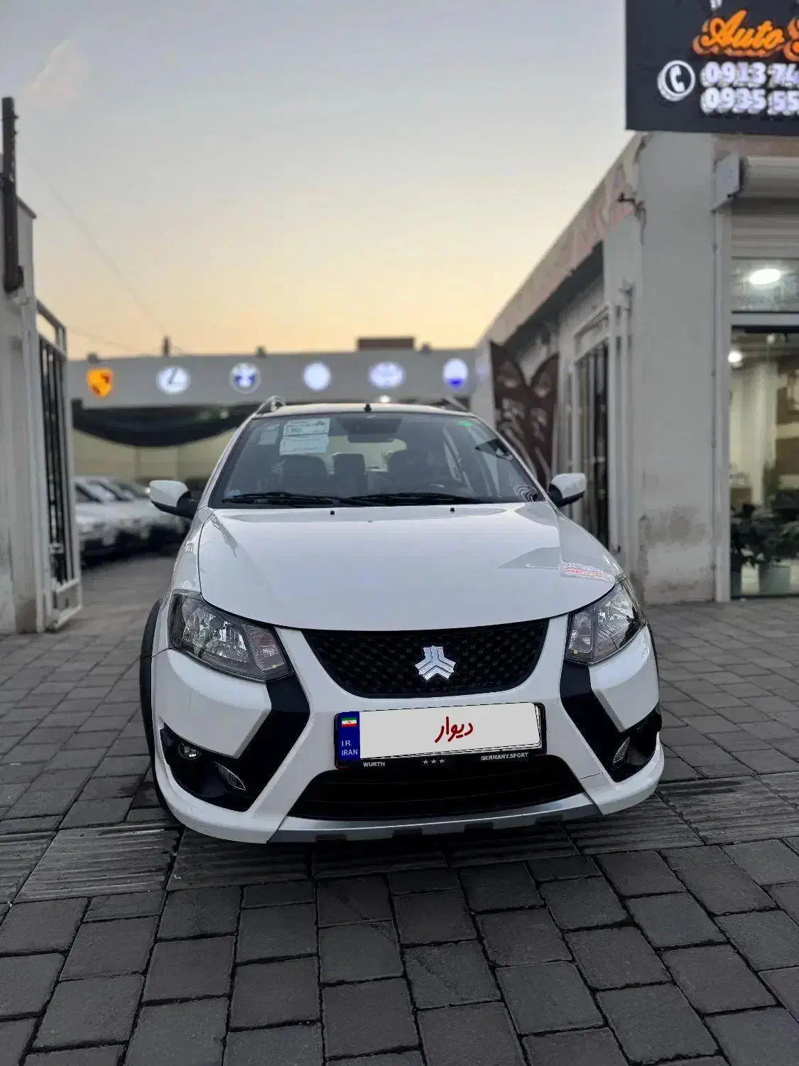 کوییک r سفید مشکی در حد صفر|خودرو سواری و وانت|کاشان, فاز ۲ ناجی آباد|دیوار