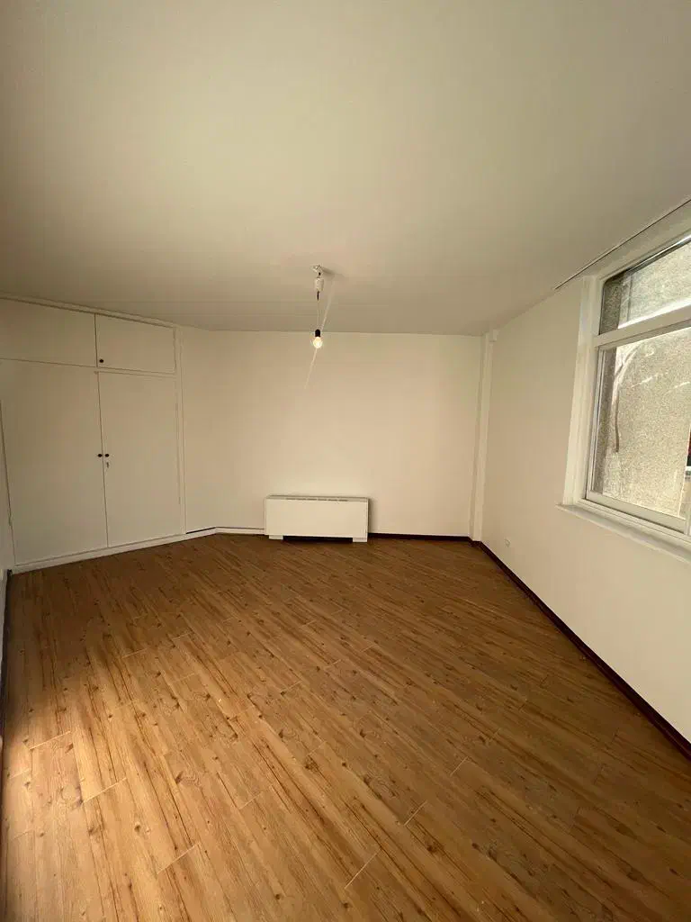 ۱۹۰ متر ۳ خوابه توانیر بر ولیعصر