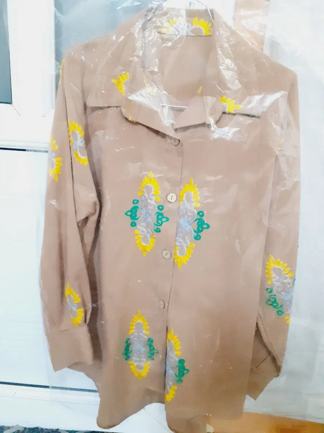 شومیز|لباس|مشهد, یاس|دیوار