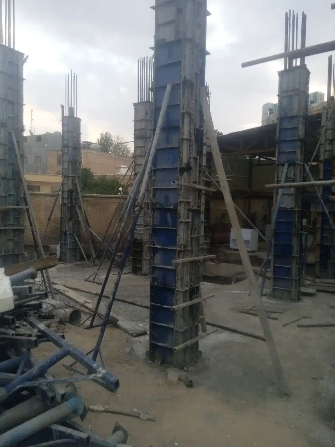 نیازمند ارموتور بند|استخدام معماری، عمران و ساختمانی|رودبار (کرمان), |دیوار