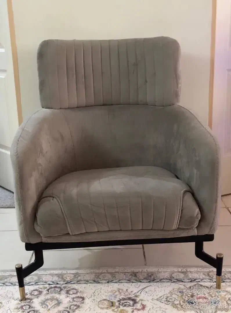 مبل راحتی تخت خواب شو|مبلمان خانگی و میز عسلی|کرج, کمال‌شهر|دیوار